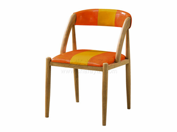 北欧风时尚铁艺木纹西餐椅