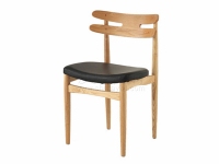 北欧时尚休闲实木餐厅椅子