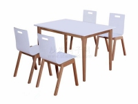 小清新风格实木烤漆餐桌椅