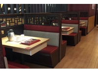 中式菜馆卡座沙发桌子组合