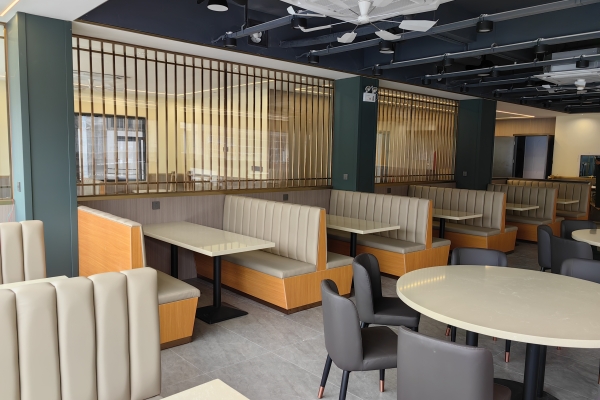 牛排店卡座餐桌椅案例实拍